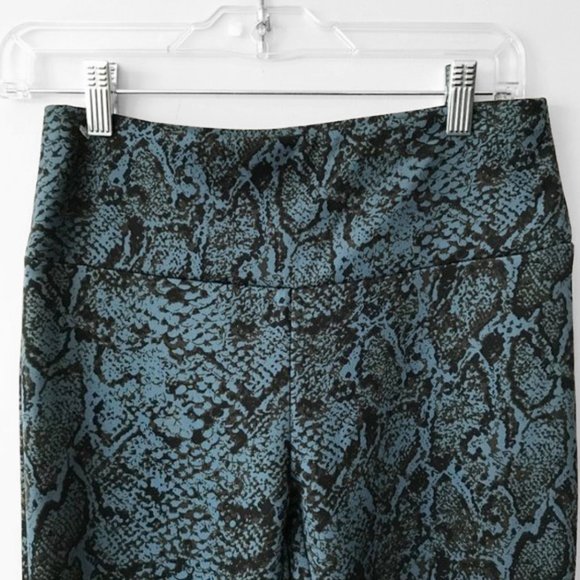🛍 2 for $25! 🛍 🎬✨NWD - Blue Steel 'Snakeskin' Printed Leggings - Picture 2 of 8